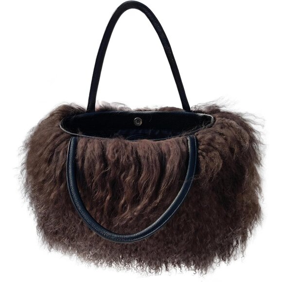 Luxury Mongolian Lamb Fur Handbag with Leather Handles – Chocolate Elegance - Picture 3 of 9